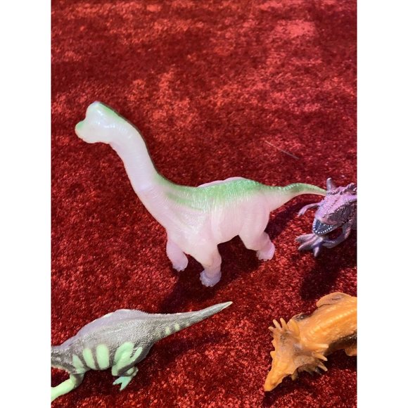 Dinosaur Toy Lot Of 7 Jurassic Park Triceratops Tyrannosaurus Rex Brontosaurus - Picture 2 of 4